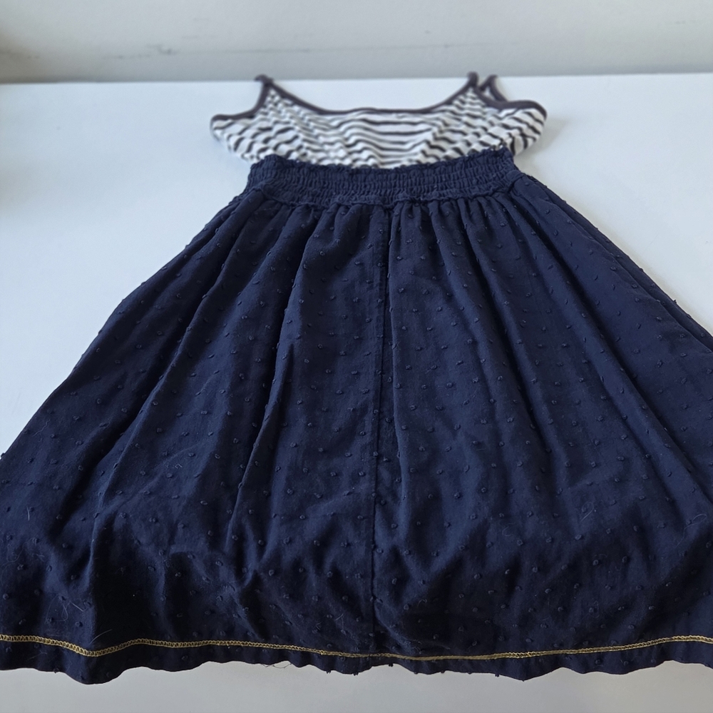 Dress - Picture 4 of 6